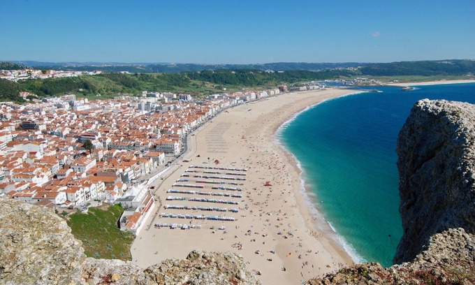 Nazare Appartement | Barrel - Appartement avec vue partielle sur la mer et 2 piscines