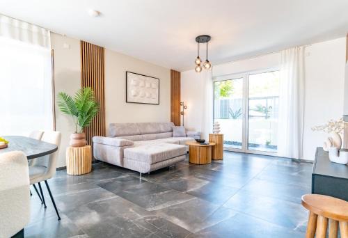 Hachenburg Appartement | Barrierefreie Luxusoase I SnapLiving Apartments
