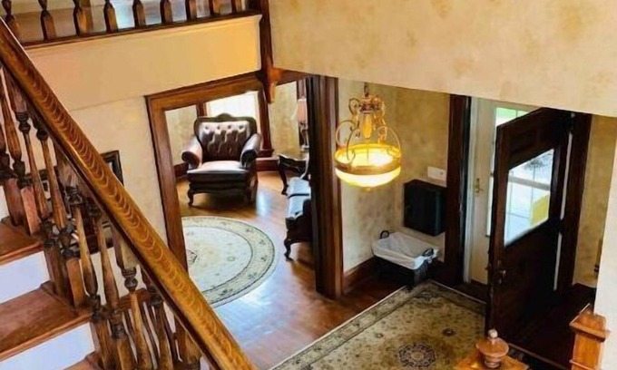 Olean Maison | Barry Street Historical Home - Partial