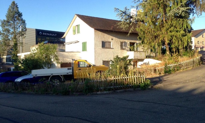 Fullinsdorf Auberge | BaselHostel