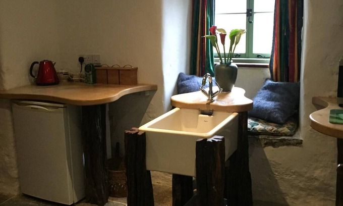 Compton Martin Maison | Maison-King-Salle d'eau-Vue sur la cour-Basement Flat