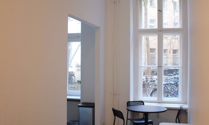 Friedrichshain-Kreuzberg Appartement | Basic Room in Berlin-Kreuzberg 2