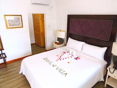 Villa Hôtel | Basil At Villa