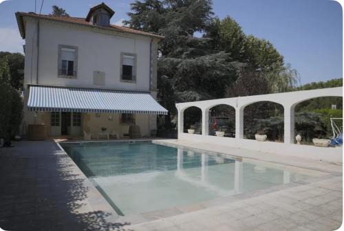 Boisseron Maison | Bastide pour 15 avec piscine, clim et Billard