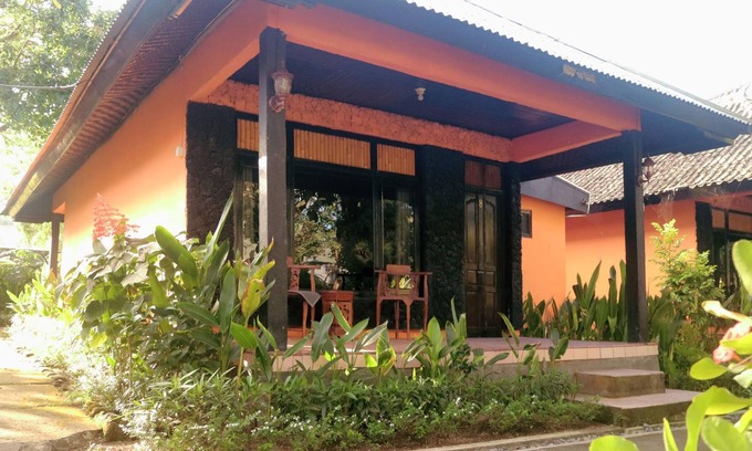 Toya Bungkah Maison | Batur Sunrise Guesthouse ~ Bungalow avec vue sur le jardin