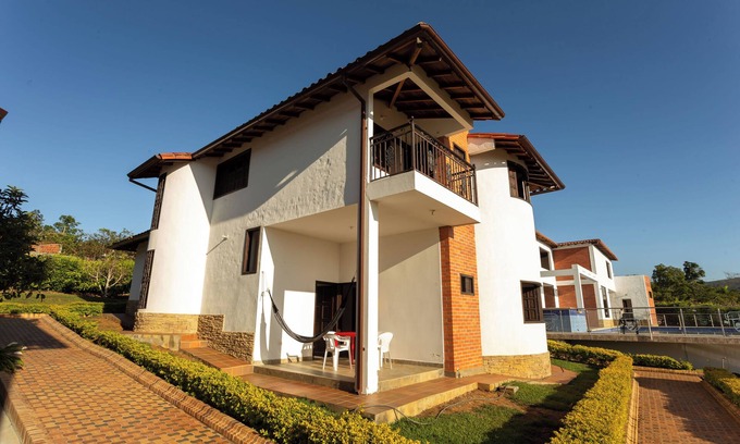 Barichara Maison | Baviera Premium, Ideal Para que Familias Numerosas Disfruten un Hermoso Paisaje
