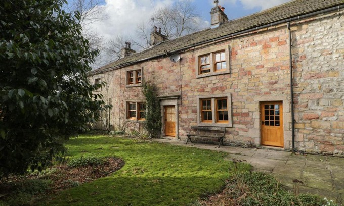 Skipton Maison | Bay Horse Farm