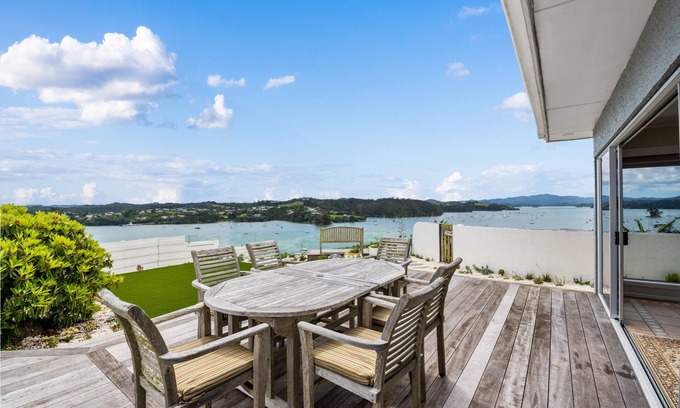 Opua Maison | Bay of Islands 3 Bedroom Ocean View House