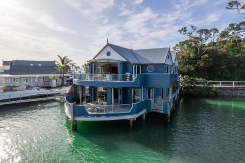Opua Appartement | Bay of Islands Apartment On The Water- The Bridge