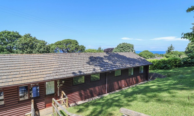 Watermouth Cottage | BAY TREE LODGE 35, pet friendly, with pool in Berrynarbor