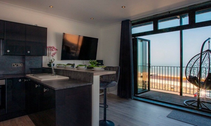 Westbrook Appartement | Bay View - Seaside Escape