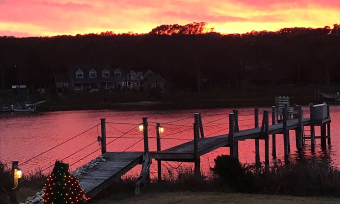 Sag Harbor Maison | Bayfront home Sag Harbor! Pas d'animaux de compagnie! Semaines viticoles !!
