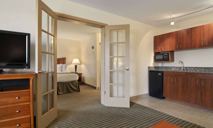 Macon Hôtel | Baymont by Wyndham Macon I-75