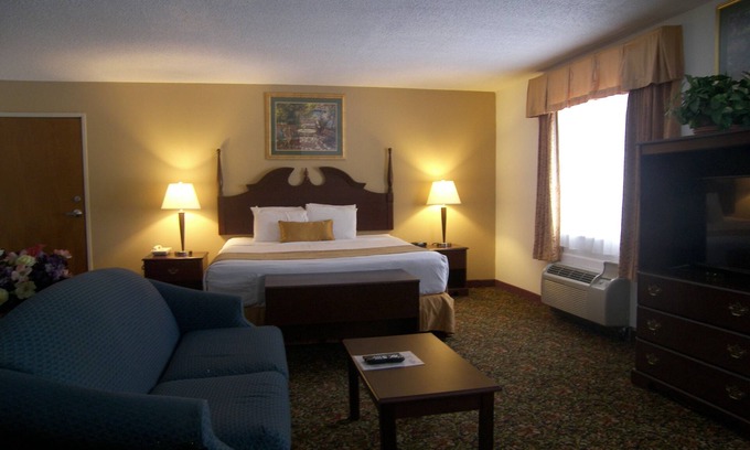 Mount Vernon Hôtel | Baymont by Wyndham Mount Vernon Renfro Valley