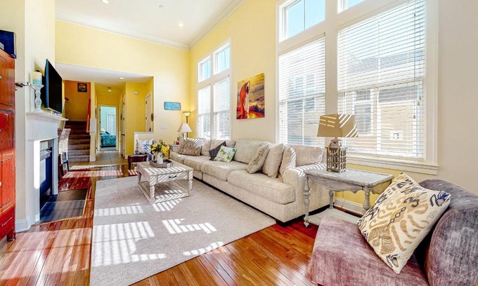 The Commons Maison | Bayside Resort - 36288 Sunflower Blvd