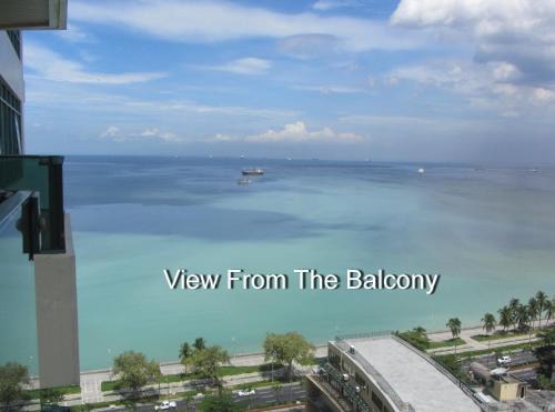 Ermita Night District Appartement | Baywatch Tower