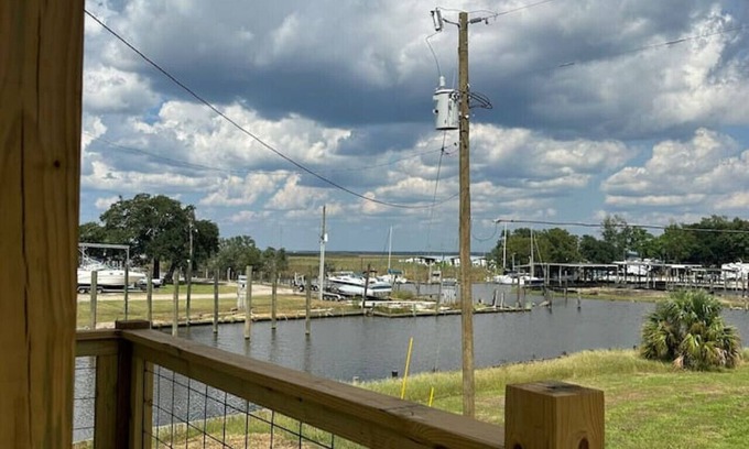 Gautier Hôtel | BB's on the Bayou Unit #5