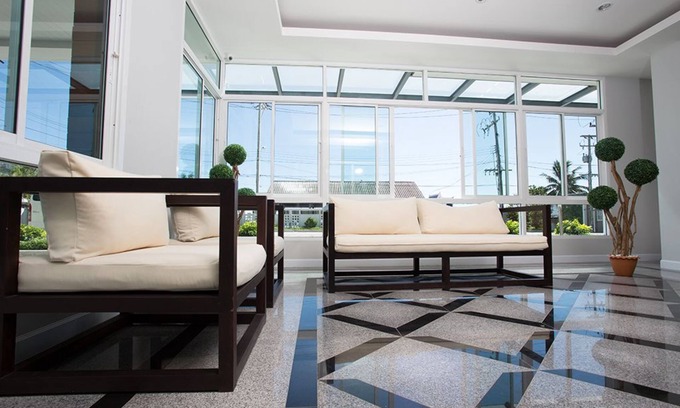 Saen Suk Appartement | BBG Seaside Luxurious Service Apartment