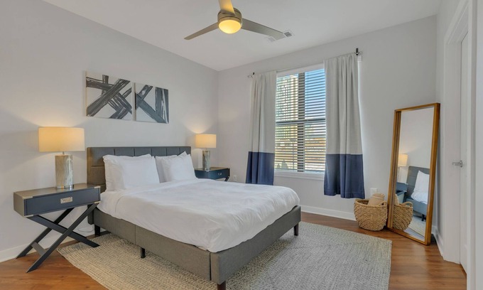 Sobro Appartement | Be in the Center of it all in the Gulch!