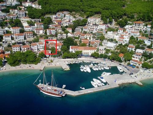Brela Appartement | Beach apartment in the center of Brela