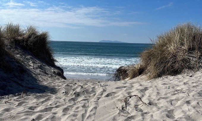 Bowentown Maison | Beach Bliss Bowentown, Waihi Beach! Four beaches within a stone's throw!