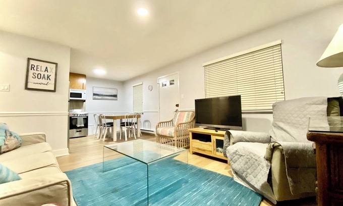 North End Copropriété | BEACH BLOCK 2 MIN Walk to OC Beach&Downtown. No Hassle Location.New Bath-Kitchen