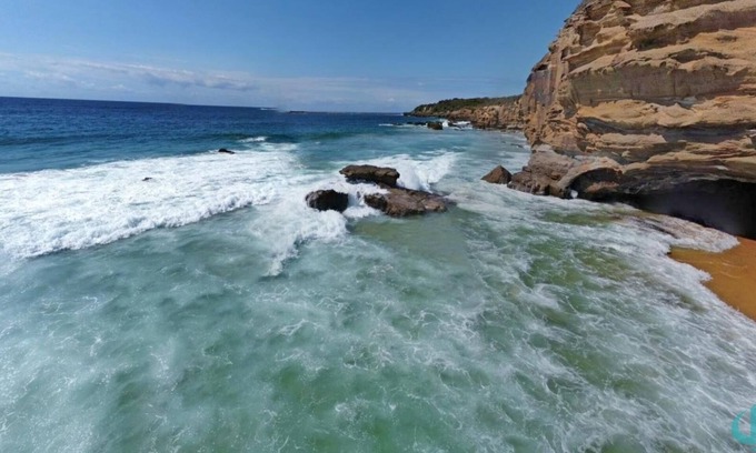 Caves Beach Appartement | Beach Blossom - Apartment and walk to the beach!