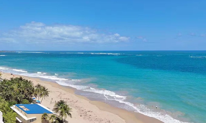Santurce Cabine | Beach Cabin-Renovated[3 BR] Walk 2beach+gated prkg