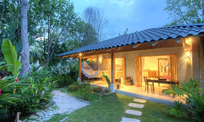 Playa Hermosa Cobano Maison | Casitas de plage avec luxe tropical, style et intimité.