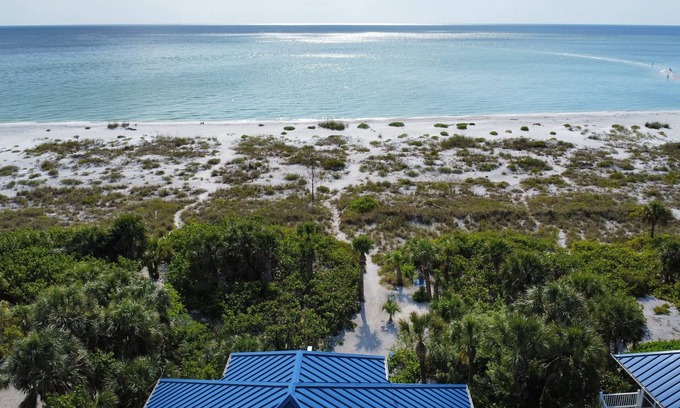 North Captiva Maison | BEACH DAYZ - LUXE TRUE OCEAN BEACH FRONT! AMAZING VIEWS + ISLAND CLUB AMENITIES!