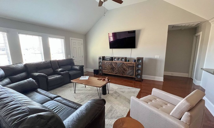 Sumter Maison | Beach Forest Retreat