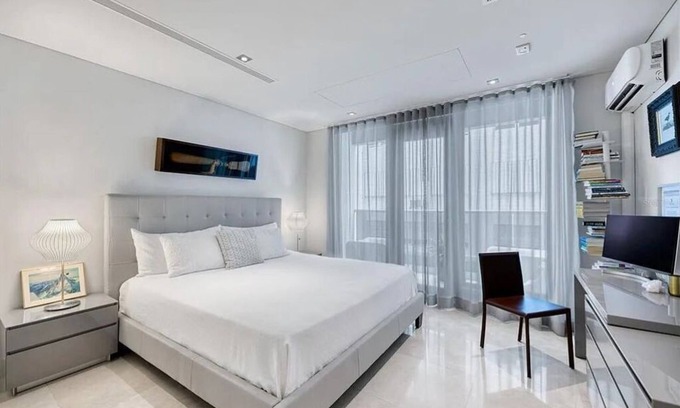 San Juan Appartement | Spacious 4-Bedroom Apartment with WIFI & AC in BEAUTIFUL Carolina