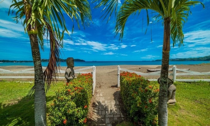 Potrero Copropriété | Pieds dans le sable, vue sur la mer, 1 BR 1BA, piscine face à la mer