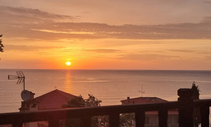 Agios Ioannis Appartement | Beach front, pool, gorgeous apartment