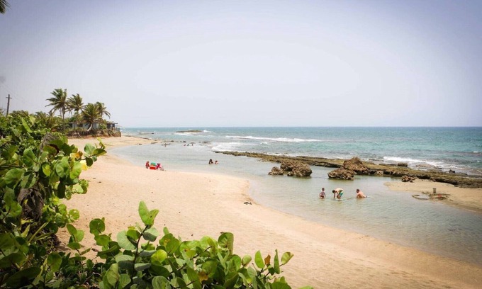 Palmas Altas Maison | Propriété front de mer à Barceloneta, à une heure de route au nord-ouest de San Juan, PR.