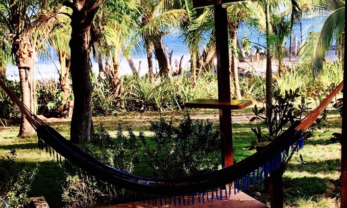 Montezuma Maison | Propriété en bord de mer, avec piscine et à distance de marche de la ville, jardins luxuriants