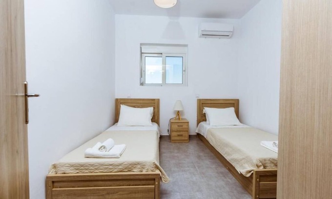 Drapanias Appartement | Beach front,quiet big apartment in western Crete pool + hot tub , bbq