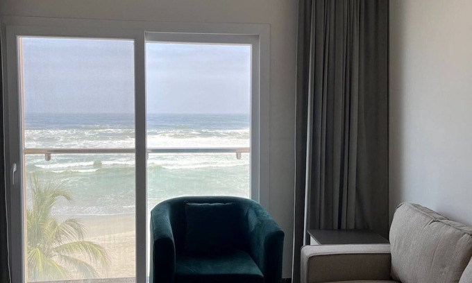 Taqah Appartement | beach front studio