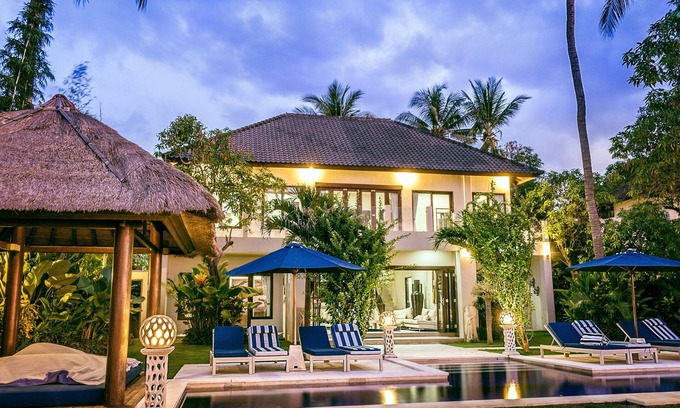 Sawan Villa | The Beach Front Villa North Bali