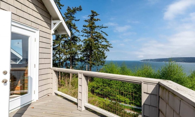 Langley Maison | Beach House at Whidbey Shores