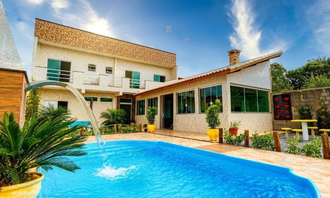 Cidade Nova Peruibe Maison | BEACH HOUSE com Piscina e Churrasqueira para 16 pessoas