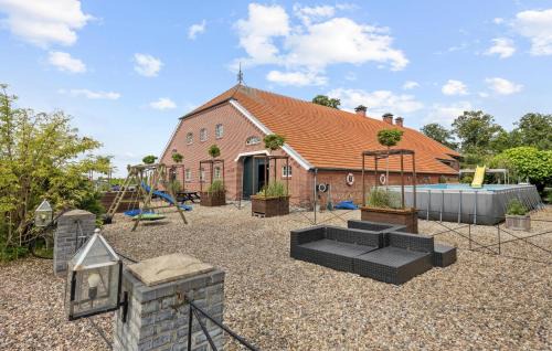 Detern Appartement | Beach House