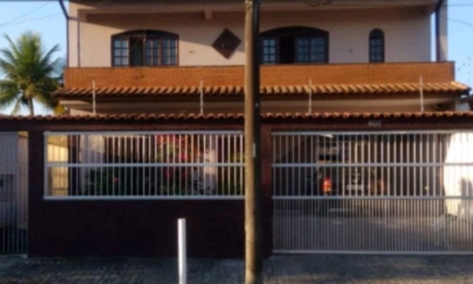 Aracoiaba da Serra Maison | Maison de plage à Peruibe à 500 mètres de la mer avec wifi