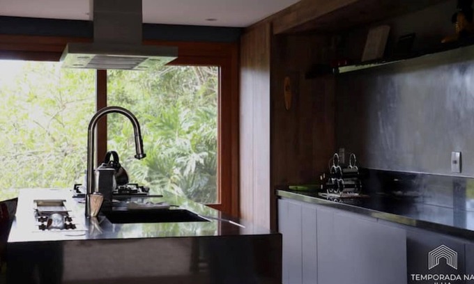Praia do Rosa Maison | Beach house in Rosa - Ibiraquera Lagoon view