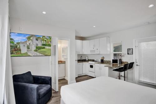 Hendricks and Venice Isles Appartement | Beach Isles Modern Studio Apartment in Fort Lauderdale