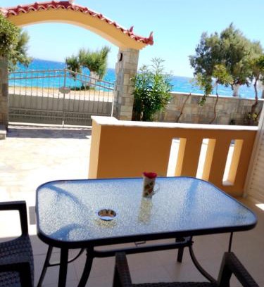 Mourteri Appartement | beach mourteri Evia