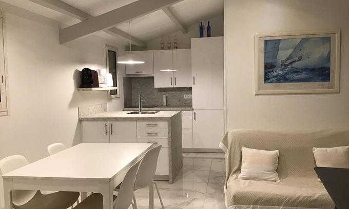 Leucate Appartement | Beach naturist APHRODITE village Leucate T3 very comfortable sea view