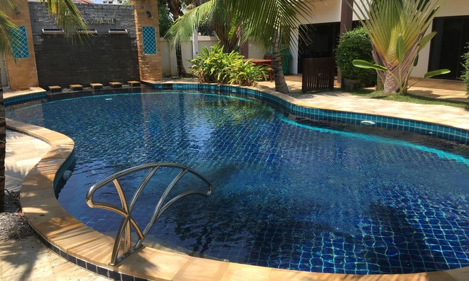 Rayong Villa | Beach Villa à 250m de la plage: accessible aux handicapés