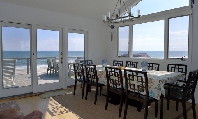 Ocean Bay Park Maison | Vue sur l'océan à couper le souffle - immense terrasse enveloppante surplombant les vagues!