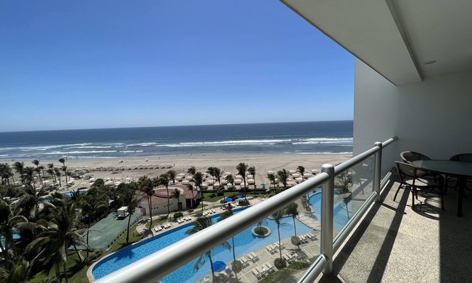 Playa Diamante Appartement | Beachfront Apartment in Acapulco Diamante